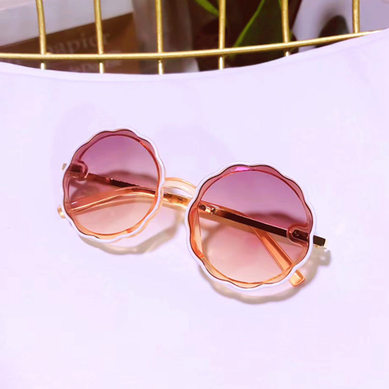 Lunettes de soleil rondes vintage à monture ondulée pour enfants