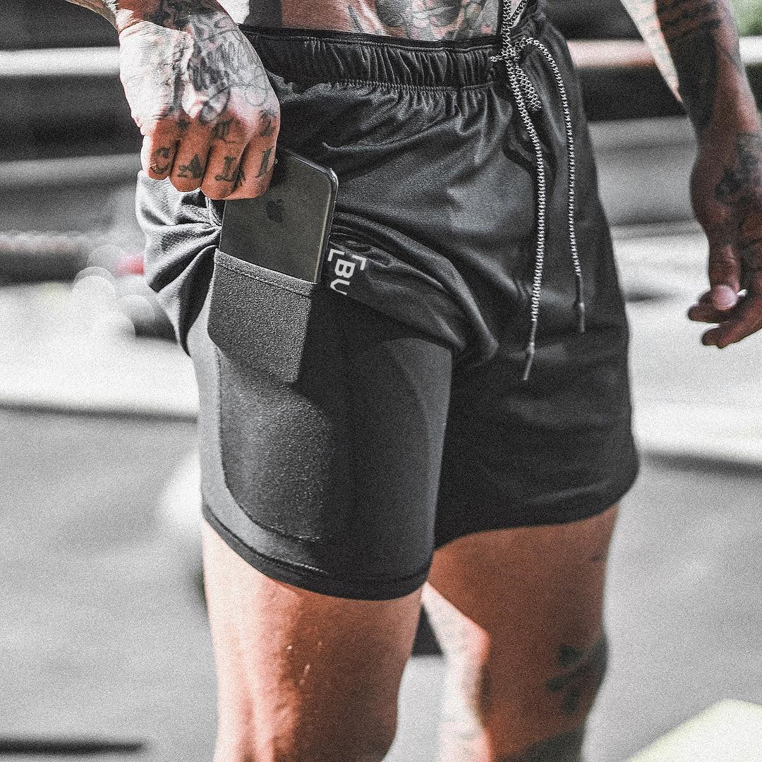 Short de compression à poches