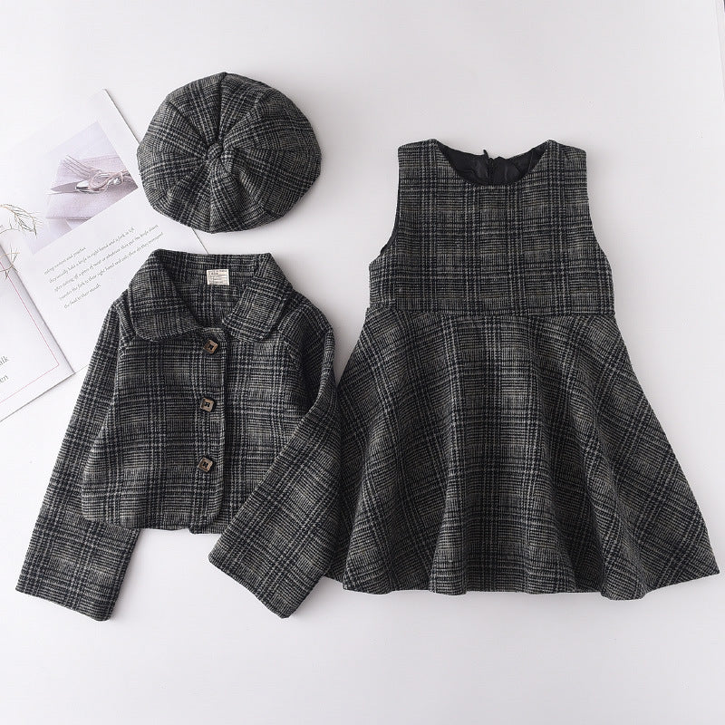 Ensemble 3 pièces fille - Gilet, jupe et béret en laine