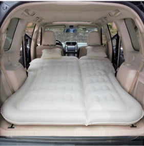 Le lit gonflable pour siège arrière de voiture est pliable.