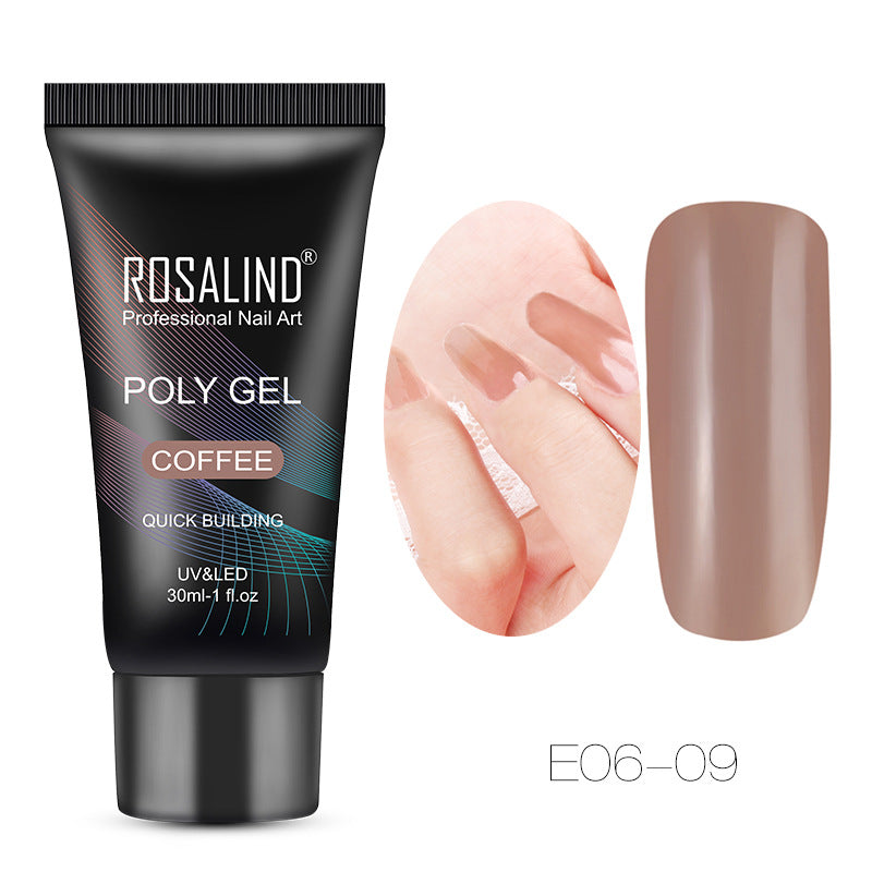 Ongles en cristal, modèle d'ongles, extension d'ongles
