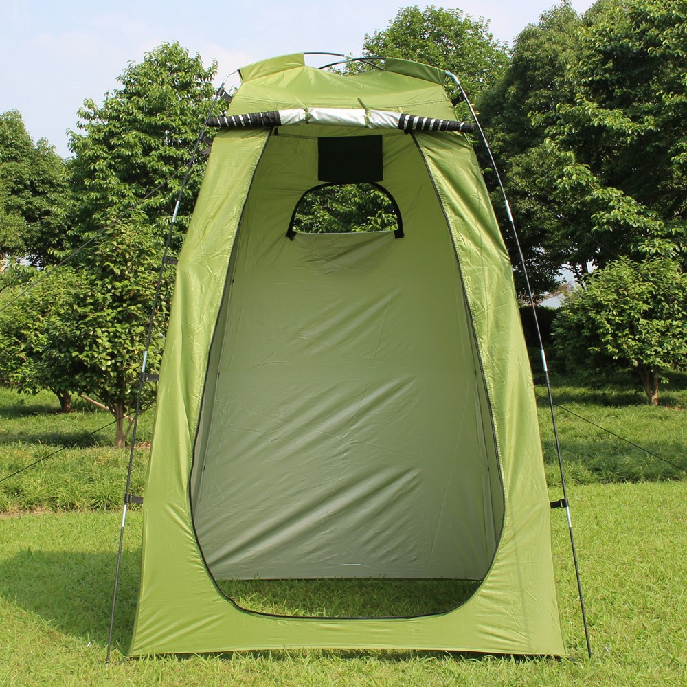Douche, toilettes, tente de camping