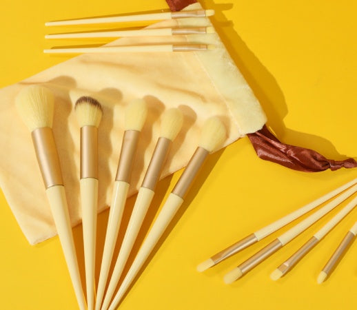 Ensemble de 13 pinceaux de maquillage : pinceau correcteur, pinceau blush, pinceau poudre, pinceau fard à paupières, pinceau highlighter, pinceau fond de teint, outils de beauté cosmétiques