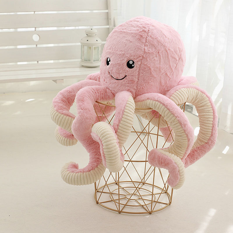 Bébé pieuvre en peluche