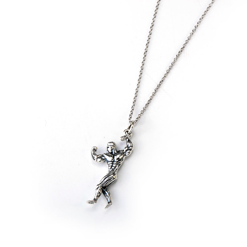Collier pendentif homme musclé en argent sterling 925