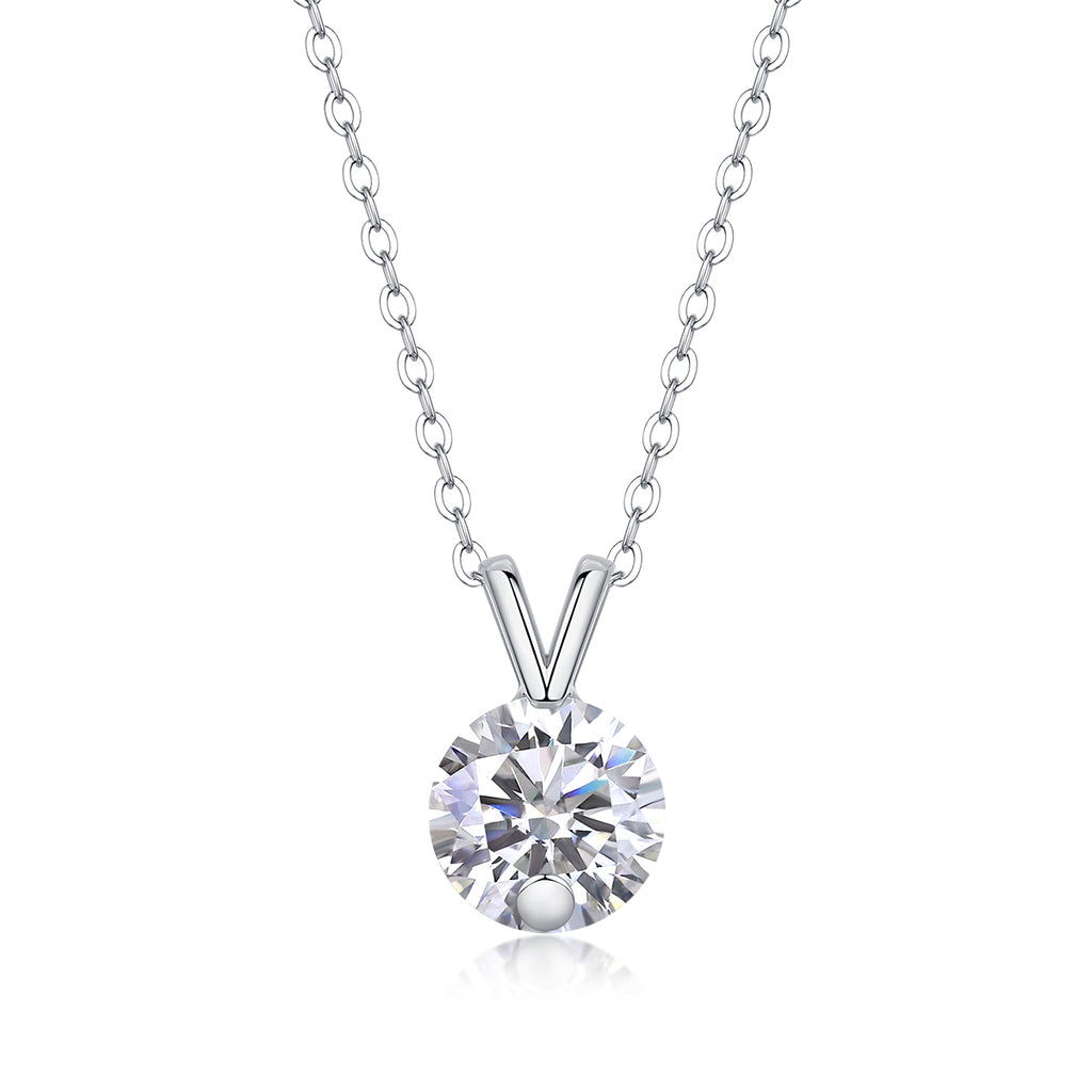 Pendentif en forme de V - Un bijou de luxe et tendance serti d'un diamant Moissan de 2 carats, en argent sterling S925 plaqué platine.