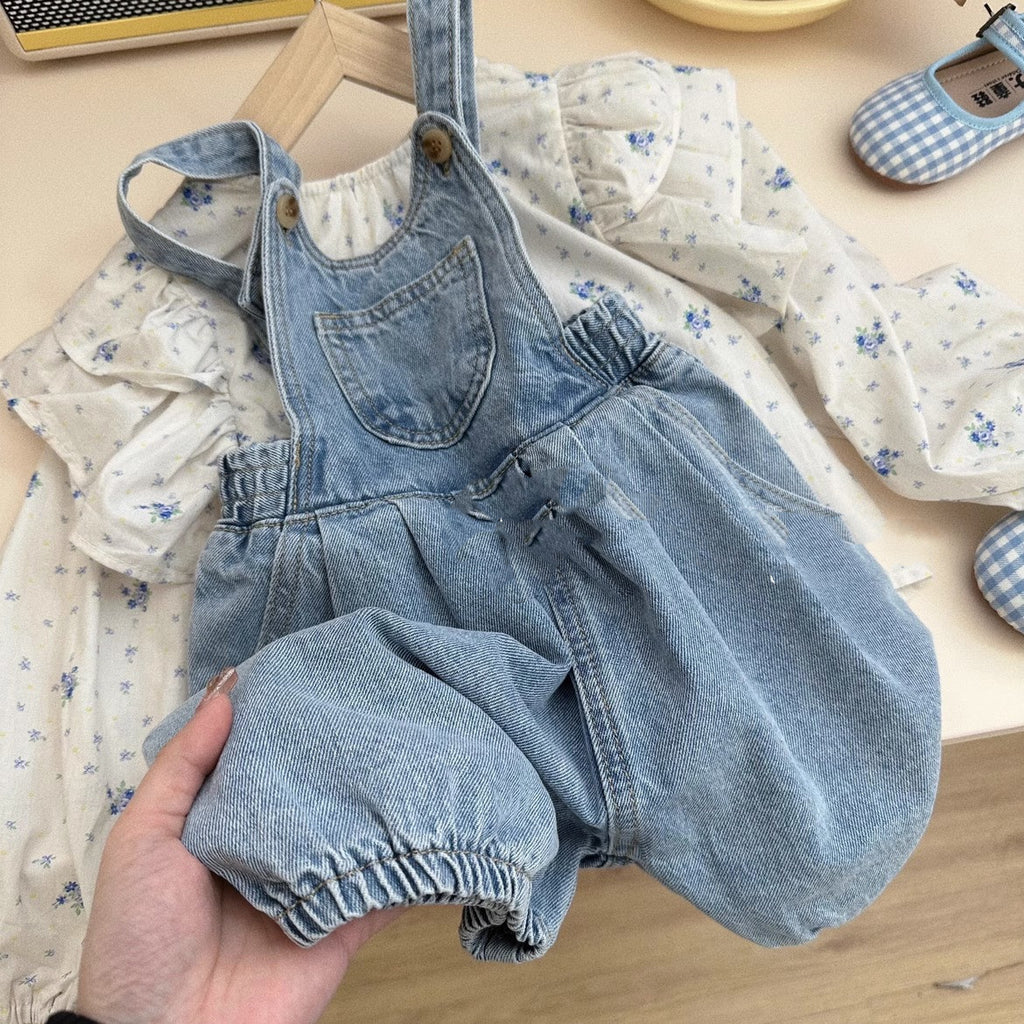 Ensemble fille - Short jean à bretelles et chemise fleurie