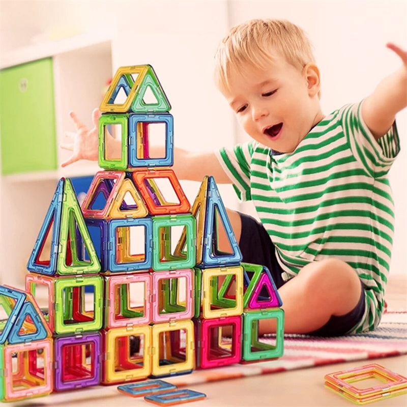 Blocs de construction magnétiques à monter soi-même, jouets magnétiques pour enfants, ensemble de construction design, cadeaux pour enfants