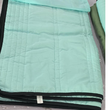 Couverture rafraîchissante été légère et compressible
