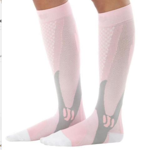 Chaussettes de compression pour hommes et femmes, coupe athlétique graduée optimale, idéales pour la course, les voyages en avion et pour améliorer l'endurance, la circulation et la récupération.