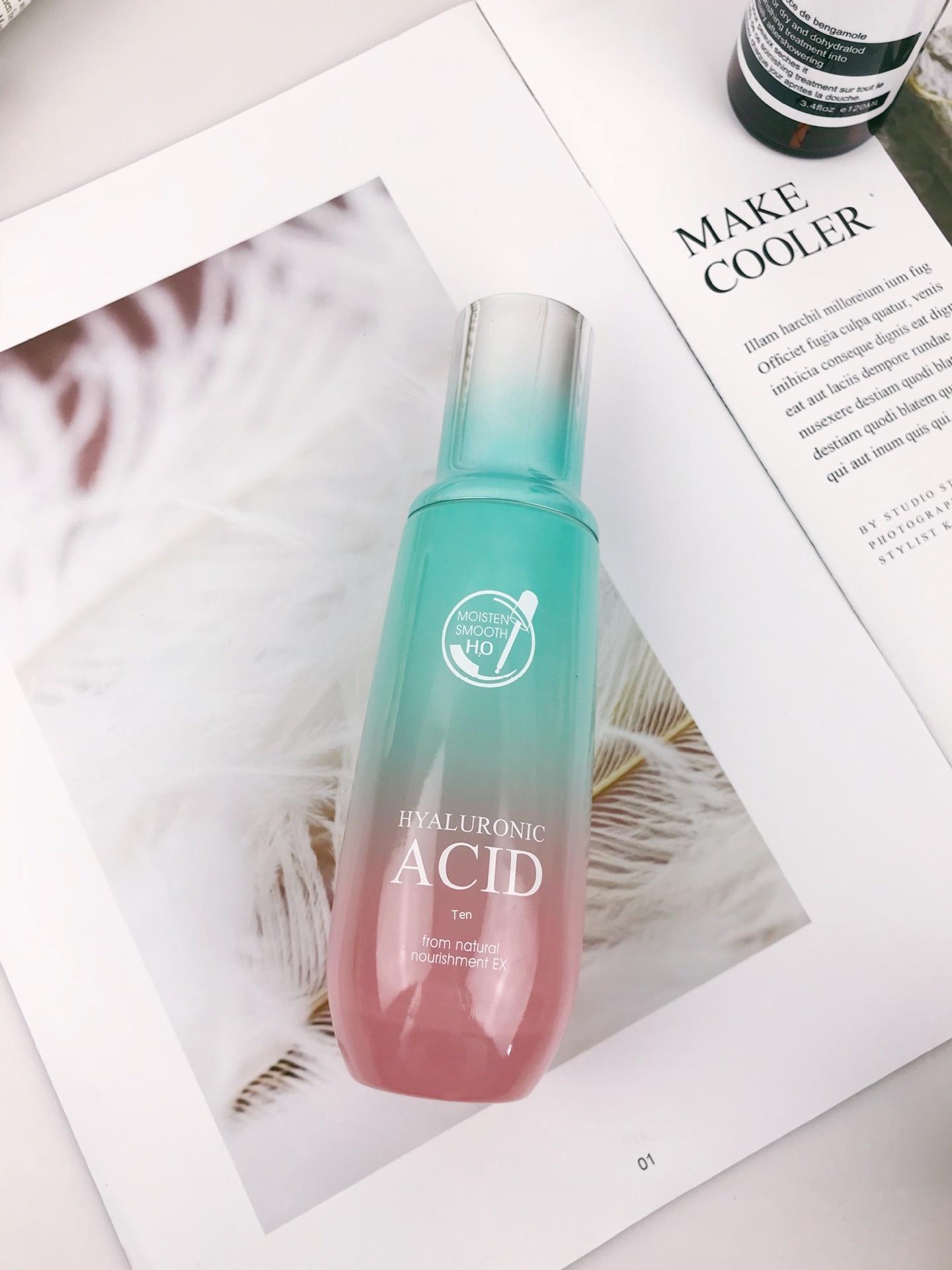 Coffret de soins du visage à l'acide hyaluronique