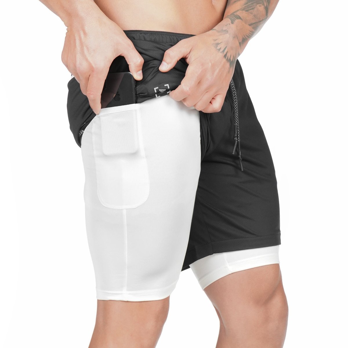 Short de compression à poches