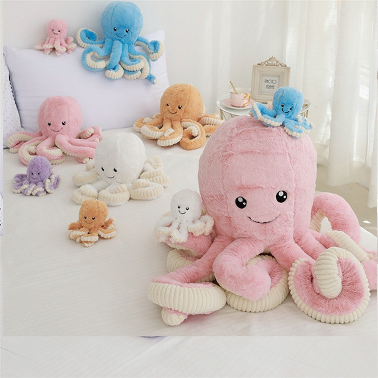 Bébé pieuvre en peluche
