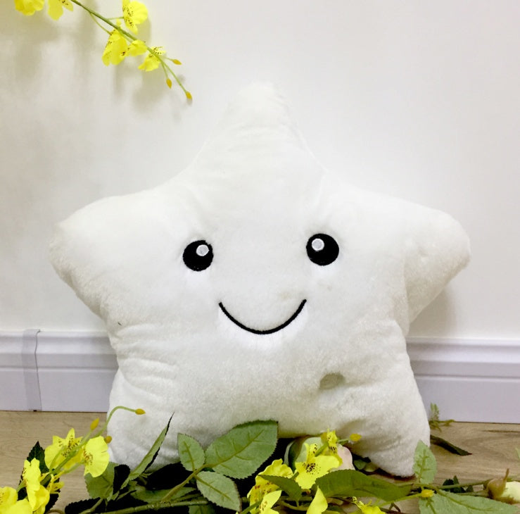 Coussin lumineux unique de 34 cm, motif étoiles vives, avec lumières LED colorées. Peluche en forme d'étoiles, cadeau idéal pour les enfants et les petites filles.