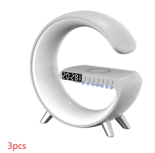 Lampe LED intelligente en forme de G avec enceinte Bluetooth, chargeur sans fil et application pour lampe d'ambiance. Contrôlez votre décoration de chambre.
