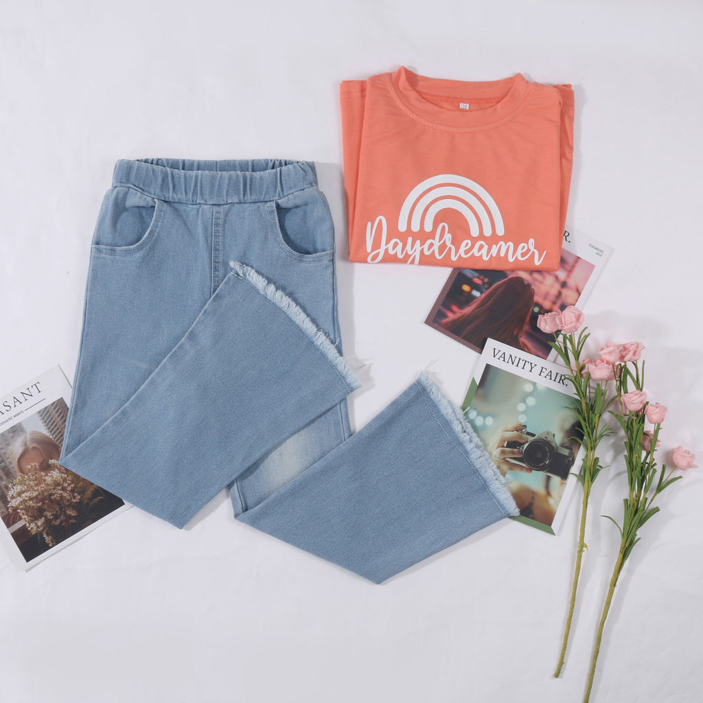 Ensemble fille - T-shirt arc-en-ciel et jean délavé