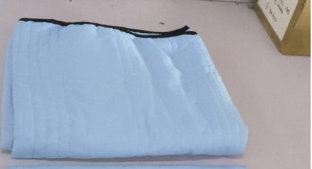 Couverture rafraîchissante été légère et compressible