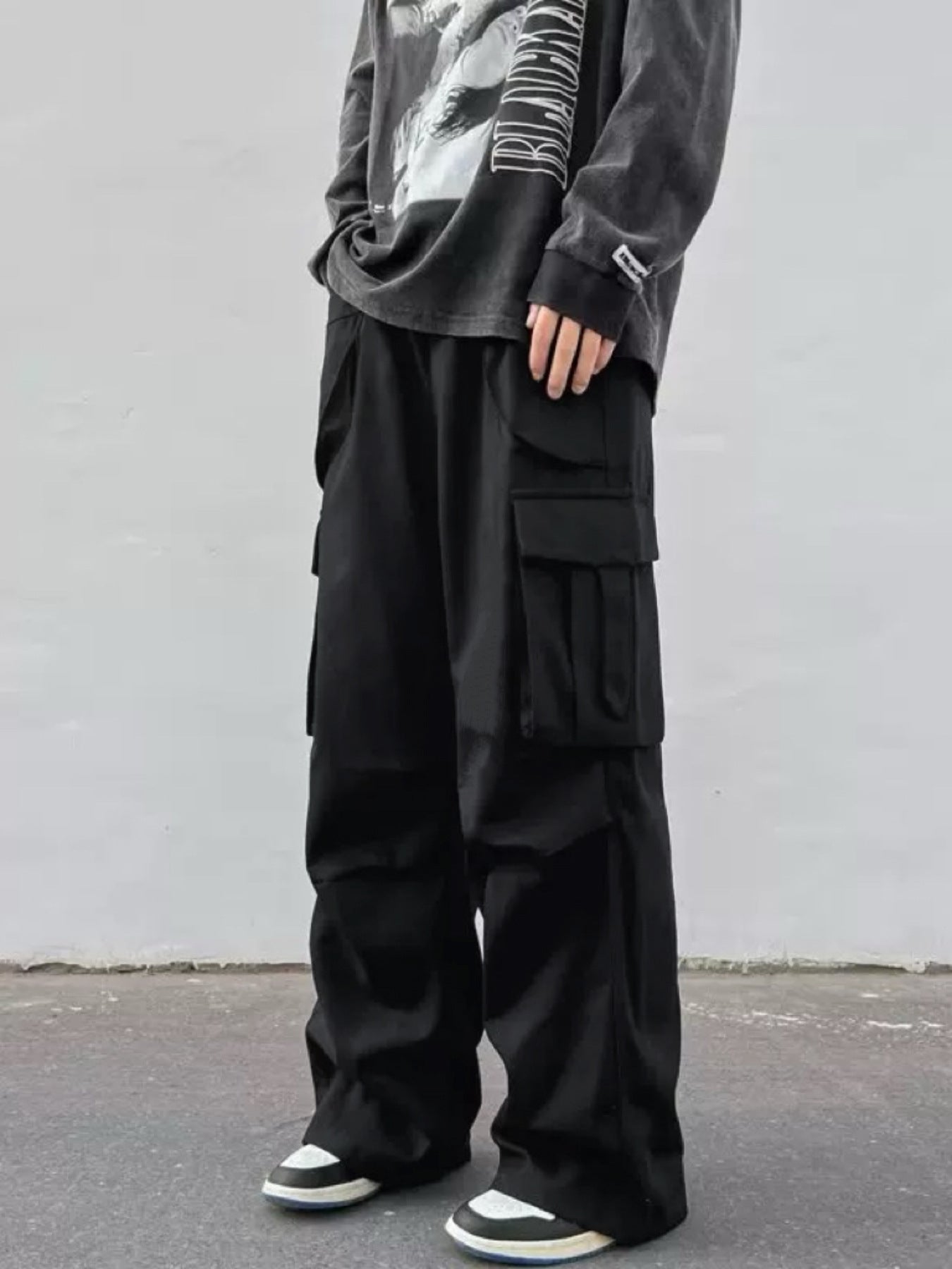Pantalon parachute taille mi-haute jambes larges coupe décontractée