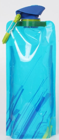 Sac à eau pliable et portable en PVC pour le camping et la randonnée.