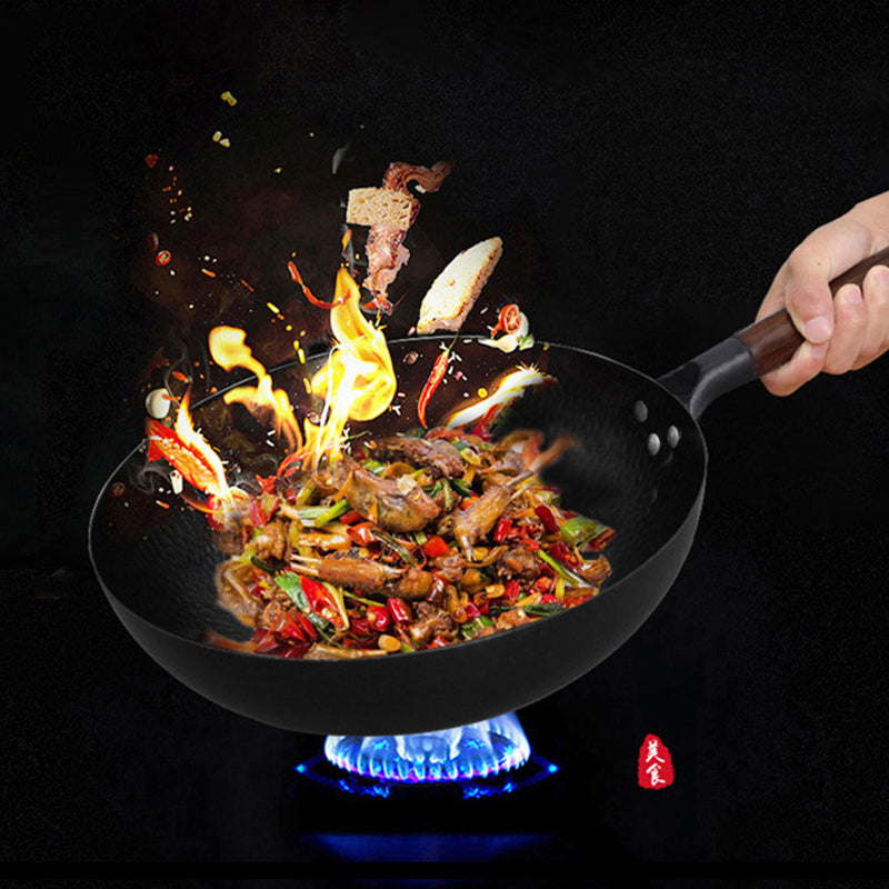 Poêle en fer traditionnelle, wok en fer fait main