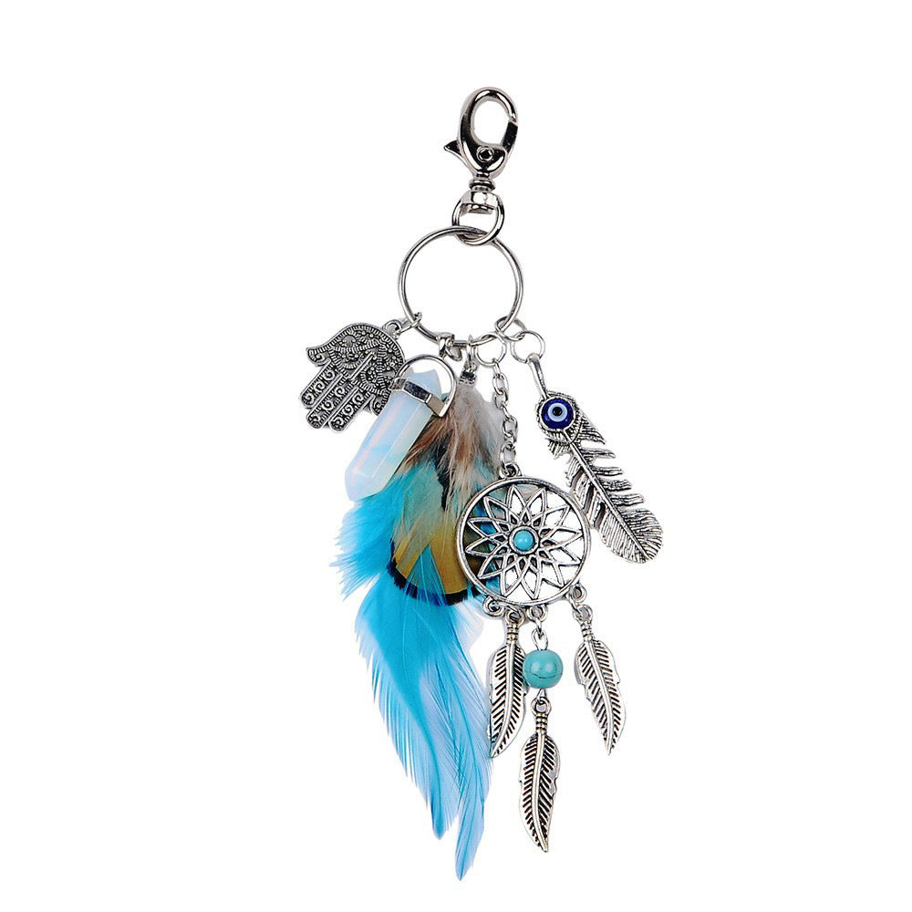 Pendentif porte-clés de voiture bohème attrape-rêves en plume et opale, alliage et métal.