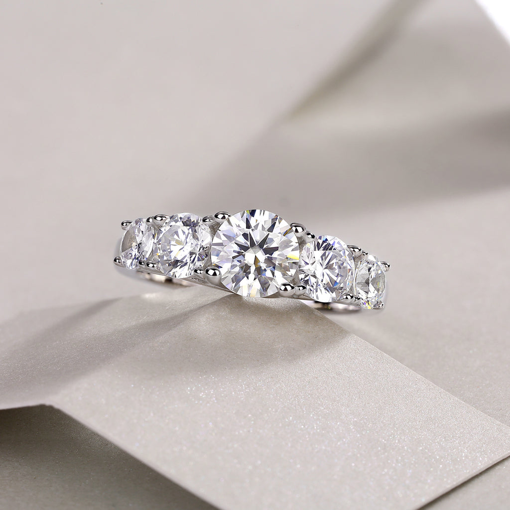 Bagues de luxe en diamant et en argent avec moissanite