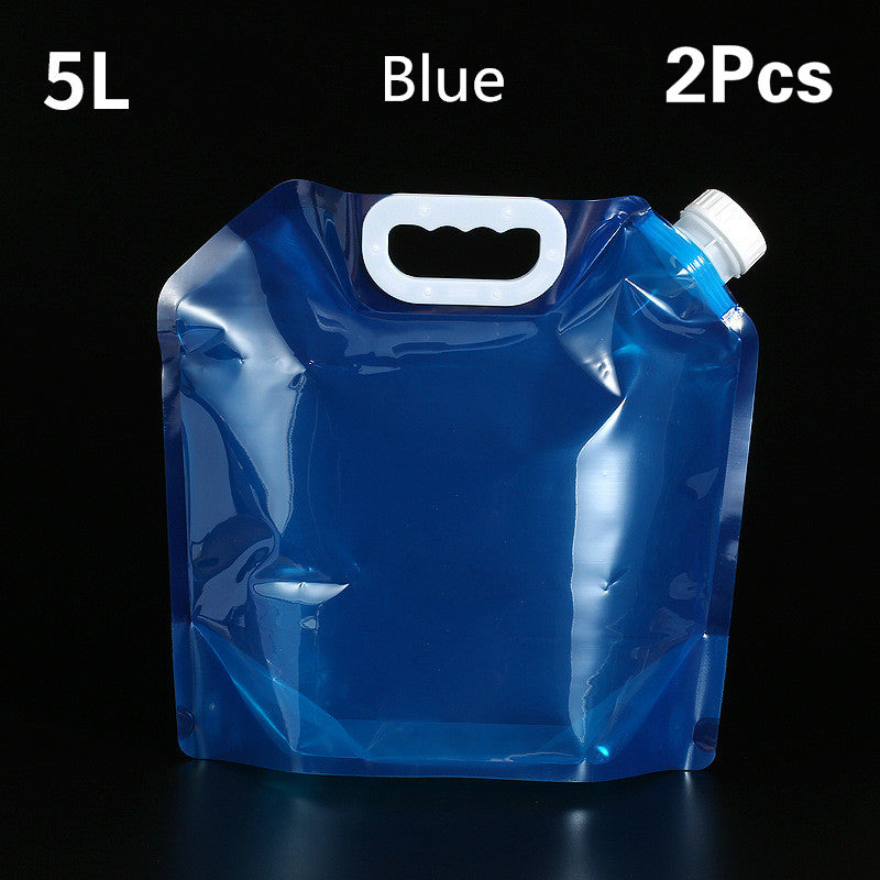 Sac à eau pliable et portable en PVC pour le camping et la randonnée.